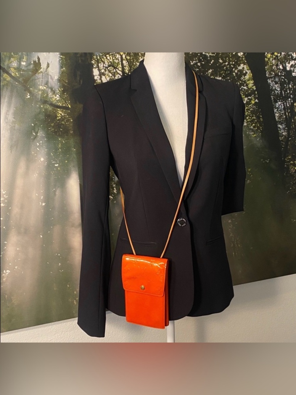 Louis Vuitton Vintage Vernis
Walker Trifold Wallet In Orange